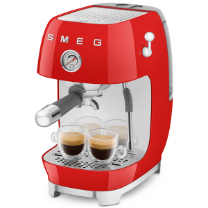 Рожковая кофемашина SMEG ECF03RDEU, 15 бар, цвет красный