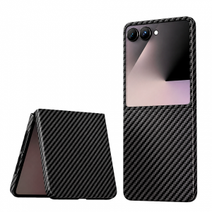 Кевларовая накладка Keephone Kevlar Diago с MagSafe совместимая с Samsung Galaxy Z Flip7 черная