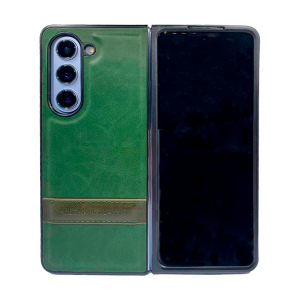 Пластиковая накладка PULOKA Classic для Samsung Galaxy Z Fold5 под кожу зеленая