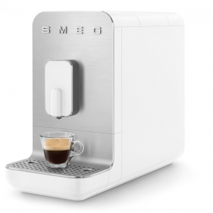 Кофемашина SMEG BCC11WHMEU